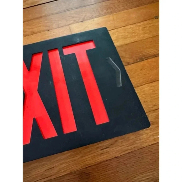Metal Hanging EXIT sign - Picture 3 of 8